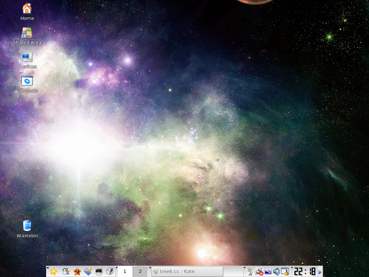 KDE desktop from my uni days. I’ve never really gotten on with the typical Linux GUIs, GNOME et al included.